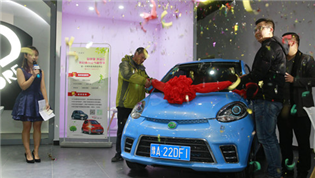 “同呼吸，共命運，我們要為空氣做點事”一步用車航海路店盛大開業(yè)