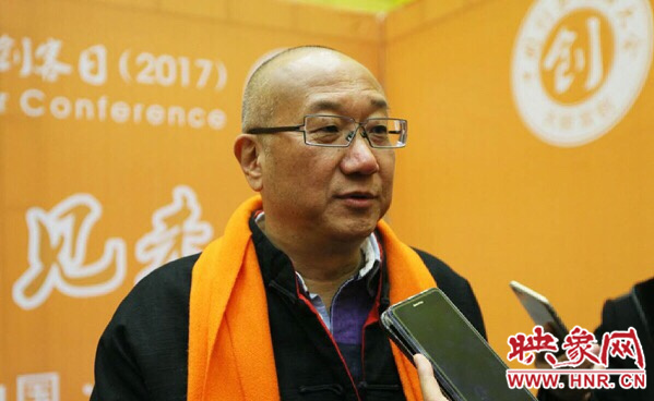 馮侖接受映象網(wǎng)記者采訪(fǎng)