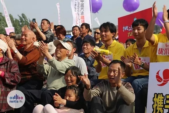 看你們的表情就知道，你們在想，再來一段！