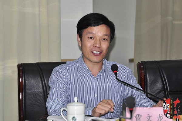 河南豫劇院副院長(zhǎng)、三團(tuán)團(tuán)長(zhǎng)賈文龍