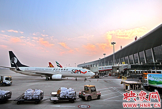 鄭州機(jī)場(chǎng) 鄭州機(jī)場(chǎng)