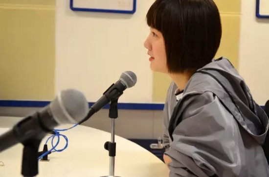 360°無死角，純素顏依舊那么美。這樣的顏值，你還敢說童星都長殘了？