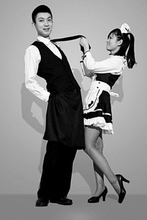 春秋航空發(fā)布的女仆裝效果圖。