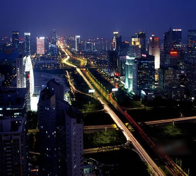 1、房屋一套(80平方)，以均價22300元計，22300×80=1784000.(這是朋友剛在筆架山買的城市主場的價格)