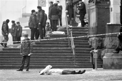 12月29日，俄羅斯南部城市伏爾加格勒火車站發(fā)生爆炸，已造成至少18人死亡，40人受傷。