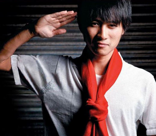 韓寒餐廳無(wú)照經(jīng)營(yíng)？明星開(kāi)餐廳的那些事