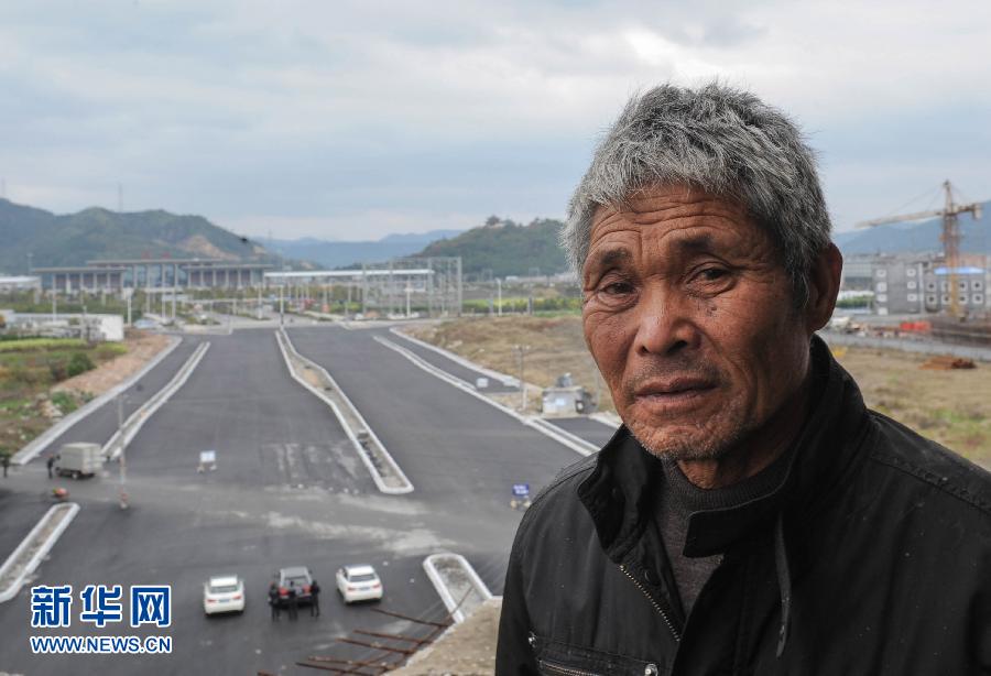 浙江溫嶺“最牛釘子戶”引各方關(guān)注 浙江溫嶺“最牛釘子戶”引各方關(guān)注