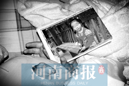 誰能想到漂亮可愛的孩子，會變成現(xiàn)在的樣子