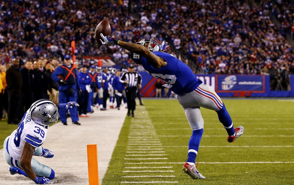 　單幅二等獎(jiǎng)，單手接球。