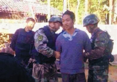 云南致6死槍擊案嫌犯藏姨媽家被抓 云南致6死槍擊案嫌犯藏姨媽家被抓