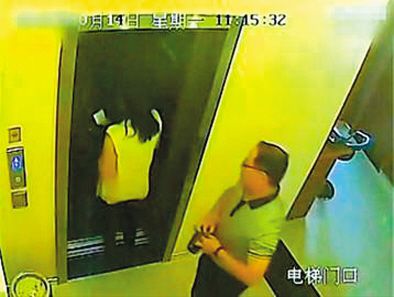 去年12月8日，“張軍嫖娼門”視頻和網(wǎng)帖在網(wǎng)上流傳。