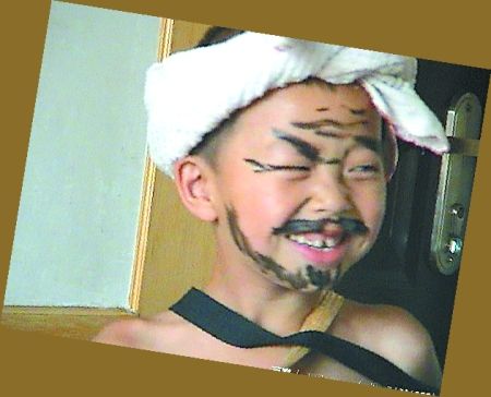 老鄉(xiāng)見老鄉(xiāng)，甭提多開心