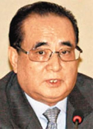 李秀勇曾照料金正恩兄妹。