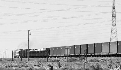 鄭歐班列總開(kāi)行班數(shù)達(dá)到34班 五月份實(shí)現(xiàn)每周兩班