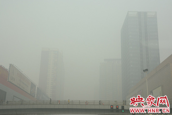 “霧霾”，應該是2013年人們最不能忘記的詞語