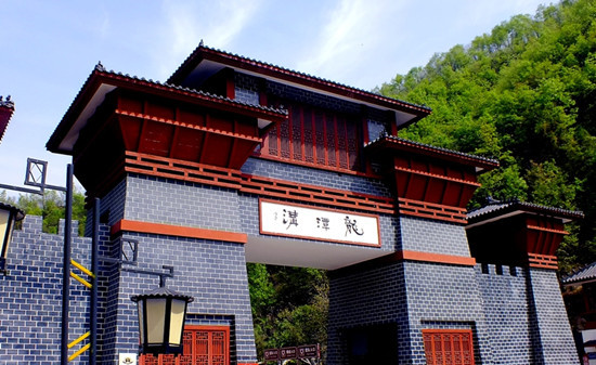 母親節(jié)，帶上爸媽去撒歡吧?。? uploadpic=