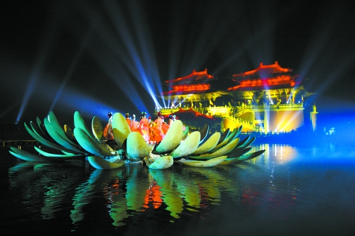 5月19日中國(guó)旅游日《大宋·東京夢(mèng)華》半價(jià)啦！