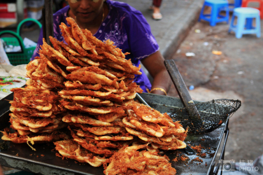 緬甸，繽紛的街邊平民小吃