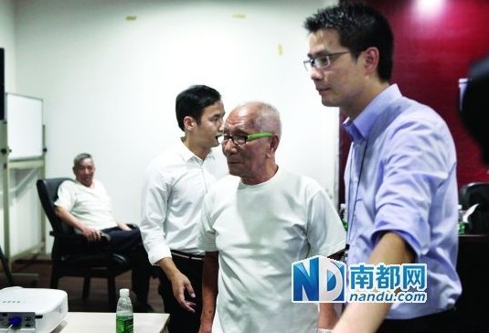 發(fā)布會現(xiàn)場，葉問兒子葉準(zhǔn)中途離場。