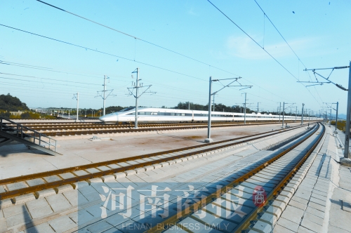 未來鄭州將成"米"字形鐵路樞紐 到周邊省會(huì)只需2小時(shí)