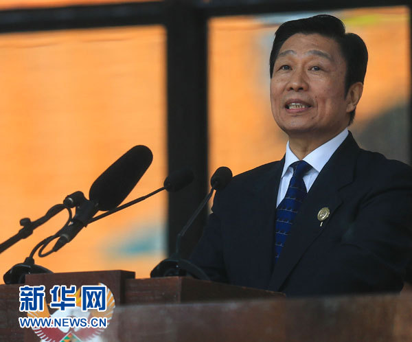 12月10日，國(guó)家副主席李源潮在南非約翰內(nèi)斯堡出席南非政府為前總統(tǒng)曼德拉舉行大型官方追悼活動(dòng)并致辭。