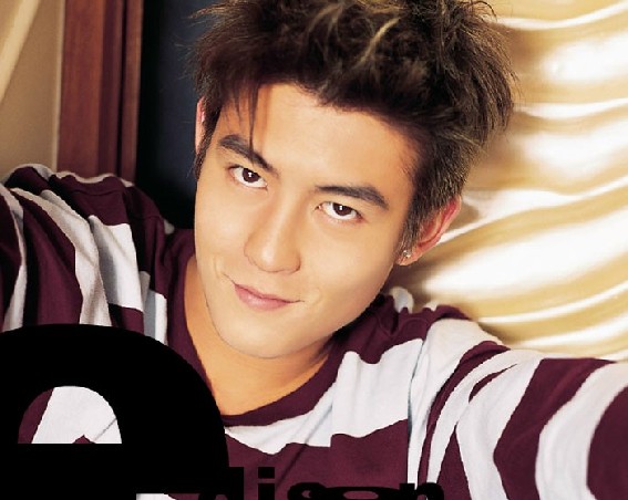 曝陳冠希要當(dāng)爸爸了？ 女友已懷孕幾個(gè)月