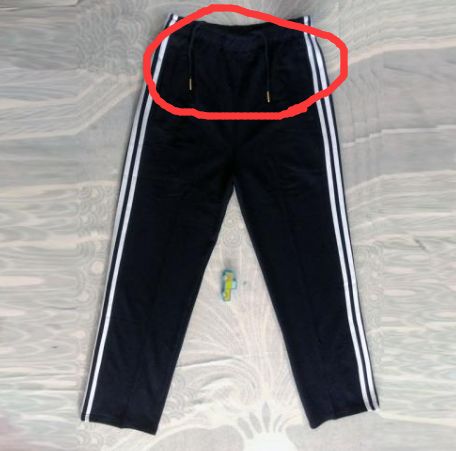 嚇哭！6歲男孩被夾斷手指 罪魁禍首竟是校服