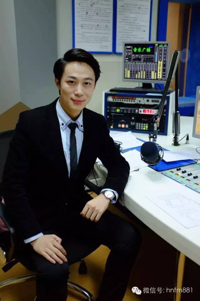 以及我們881的小鮮肉 — 思嘉?。? oldsrc=