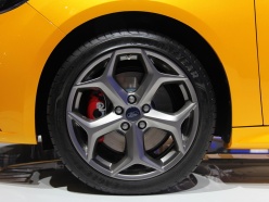 福特2012款?？怂筍T