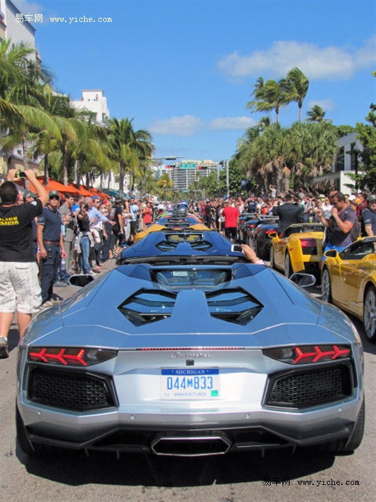 蘭博基尼Aventador敞篷版 蘭博基尼Aventador敞篷版