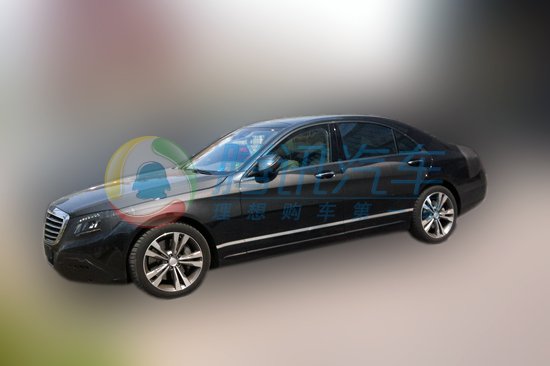 奔馳全新S級(jí)國(guó)內(nèi)路試諜照