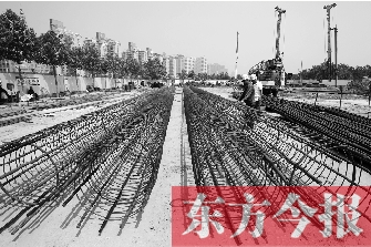 紅專路下穿中州大道工程施工現場