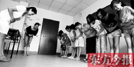 想教國(guó)學(xué)得先考國(guó)學(xué)教師資格證？