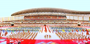 9月16日，第七屆全國農(nóng)民運動會開幕式在南陽市體育場舉行