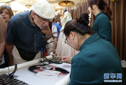 米蘭世博會(huì)舉行中國國家館日活動(dòng) 米蘭世博會(huì)舉行中國國家館日活動(dòng)