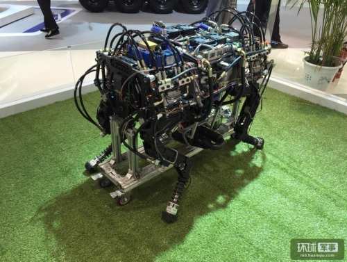 國(guó)產(chǎn)“大狗”機(jī)器人真身曝光 國(guó)產(chǎn)“大狗”機(jī)器人真身曝光