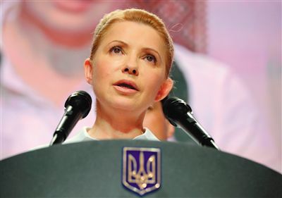 25日，在大選中得票率大幅落后的季莫申科舉行新聞發(fā)布會(huì)。