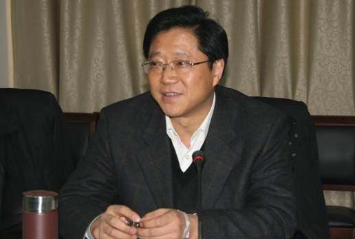 銅陵市委召開全市領(lǐng)導(dǎo)干部會議宣布安徽省委決定，提名銅陵市委副書記倪玉平為銅陵市人民政府市長候選人。