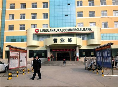 23名被拘留者的照片已張貼了一個多月。