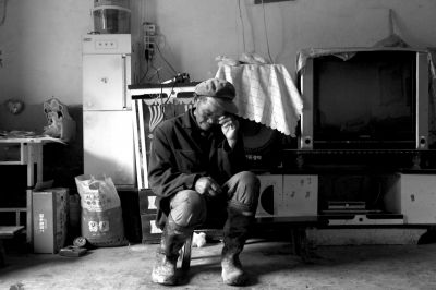 今年73歲的錢智遠說起女兒錢仁鳳不禁老淚縱橫。