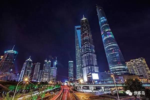 【解局】黨報(bào)頭版專談上海，意在一個(gè)全國(guó)性的潛規(guī)則