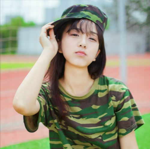 浙大軍訓(xùn)女神曝光 浙大軍訓(xùn)女神曝光