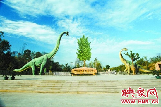 美不勝收 爬山、游園、賞奇觀（組圖）