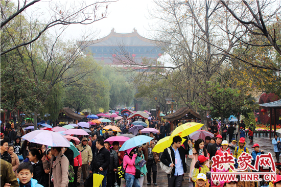 天好、花美 中國開封第32屆菊花文化節(jié)延長(zhǎng)一周