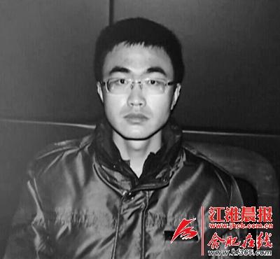 阿輝照片。（當(dāng)?shù)鼐教峁? uploadpic=