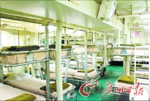 航母上的水兵宿舍。（資料圖片）