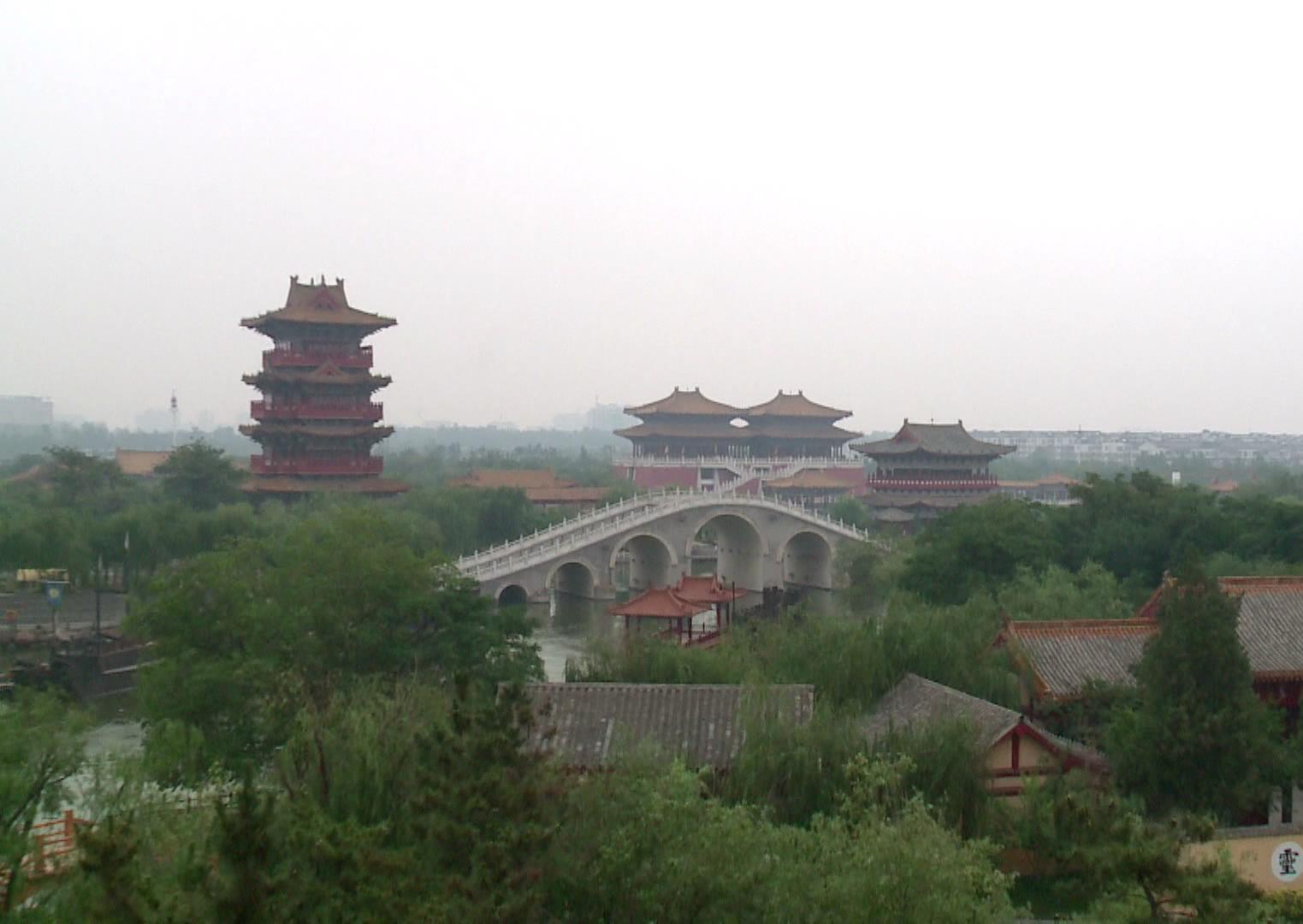 舒婷、鄭愁予等詩(shī)人齊聚開(kāi)封話(huà)端午