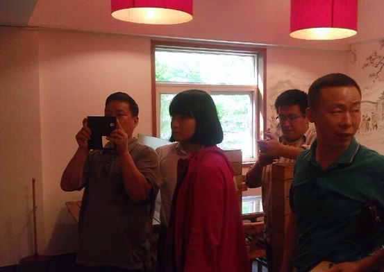 他們都在看什么？拍什么？