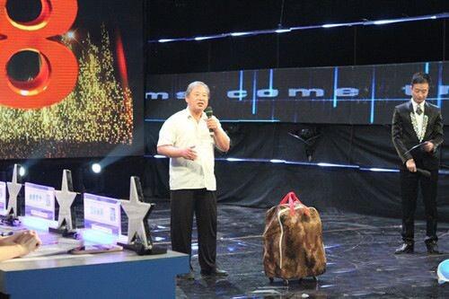 年近七旬創(chuàng)業(yè)老伯，這種創(chuàng)業(yè)精神你感動(dòng)了嗎？